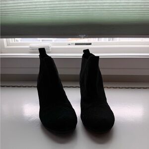 Toms Classic Black Ankle Booties